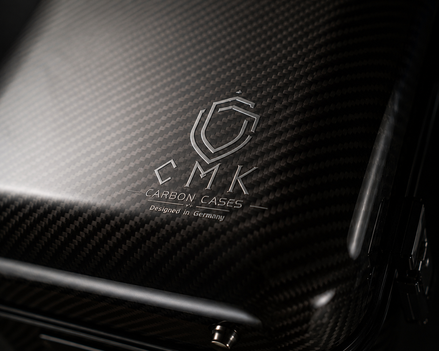 CMK Case Close-up